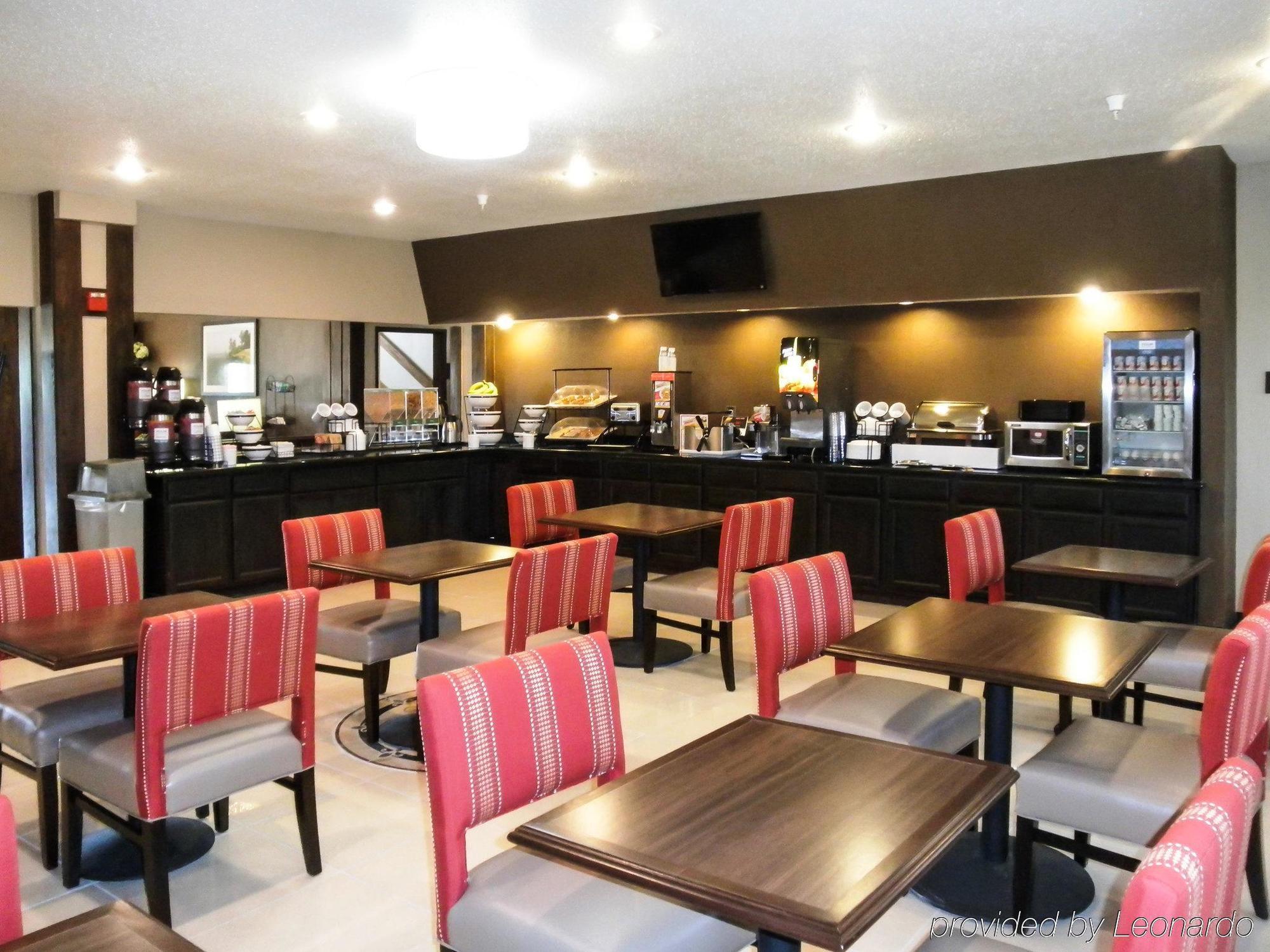 瓦仁康福特茵酒店 Warren 外观 照片